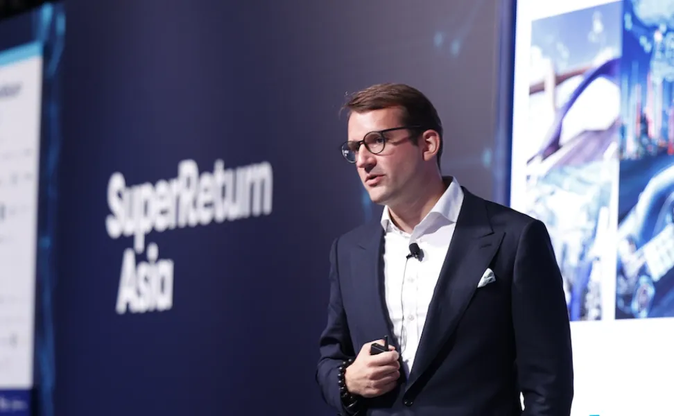 How An MBA In China Helped This German Entrepreneur Break Into Private Equity